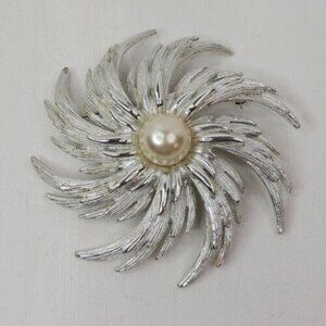 Sarah Coventry Silvertone Spiral Brooch Faux Pearl Vintage Marked Pinwheel Swirl